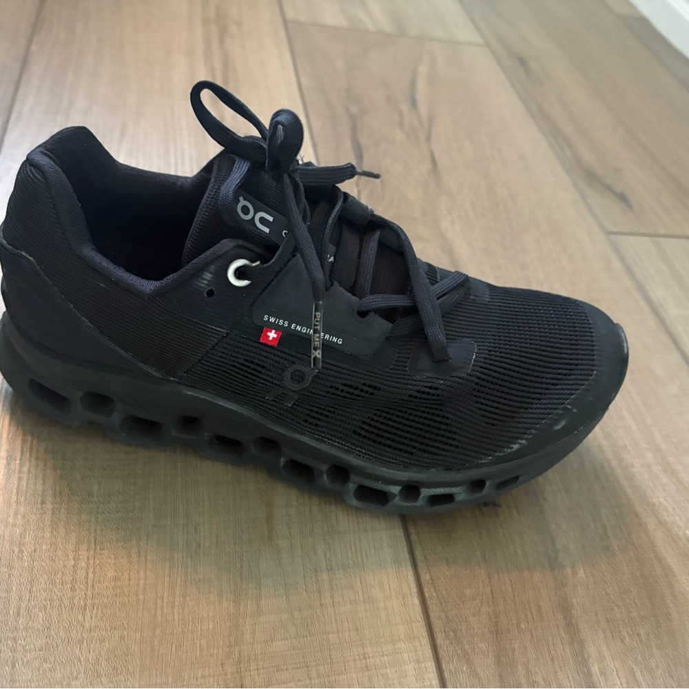On Running women’s all Black Athletic Sneakers